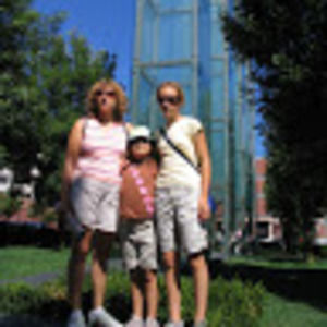 Meet your Posher, Miriam